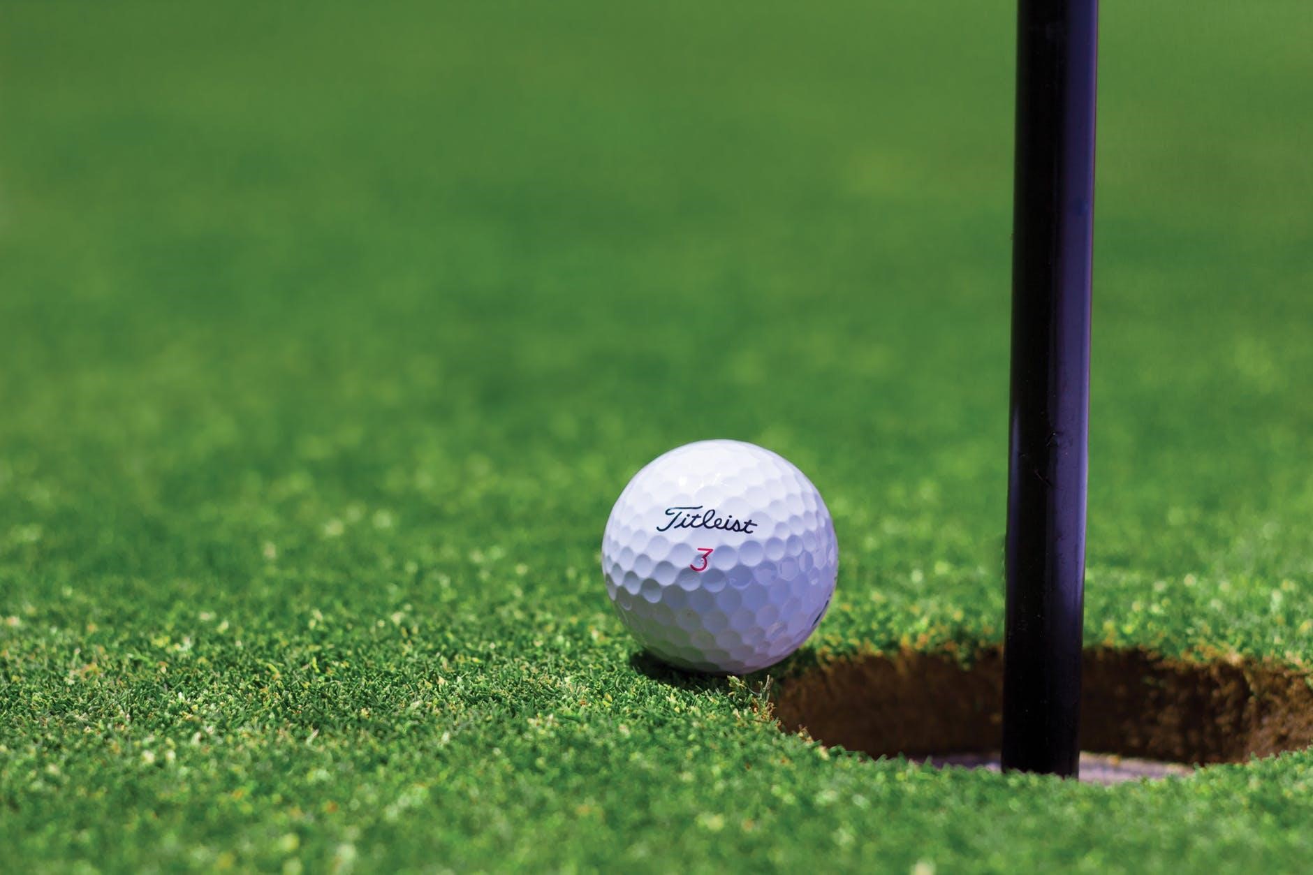 Golf Tournament Prizes and Award Ideas