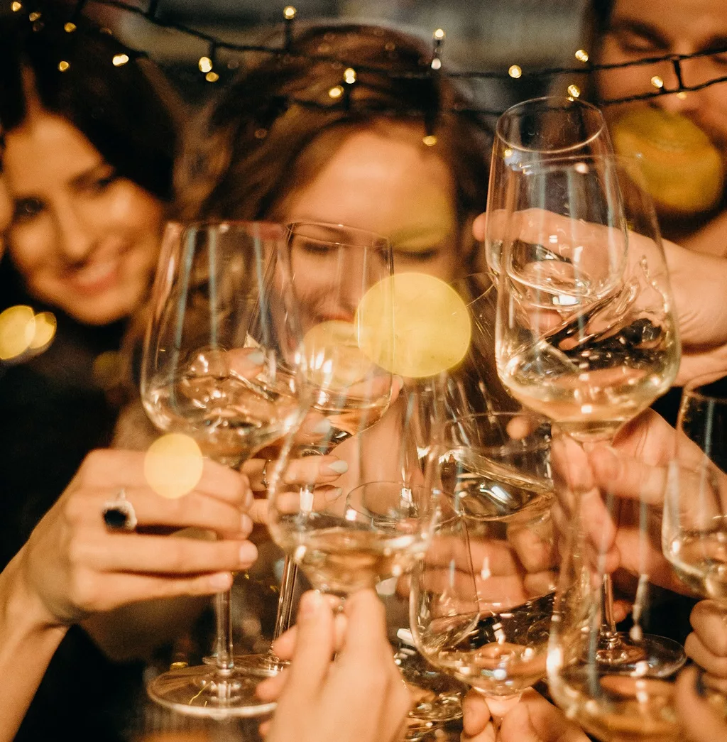 How to Host a Successful Wine Pull Fundraiser